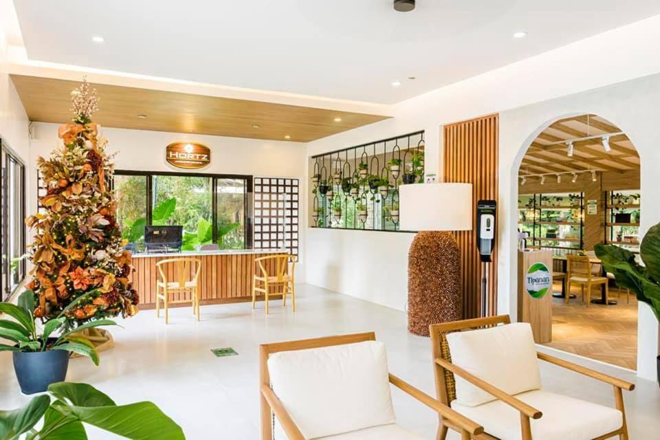 Hortz Hotels And Resorts Tagaytay City Extérieur photo