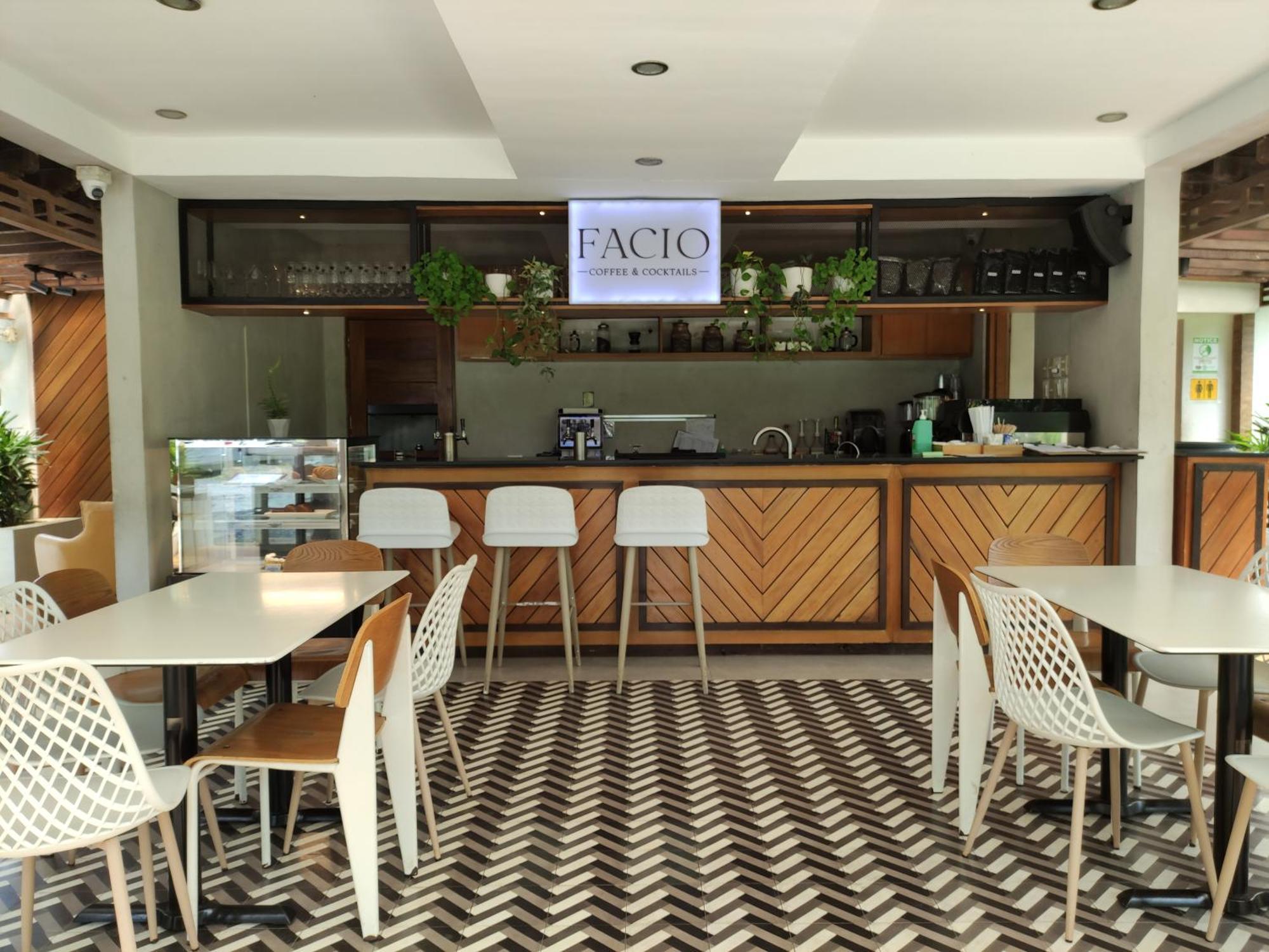 Hortz Hotels And Resorts Tagaytay City Extérieur photo