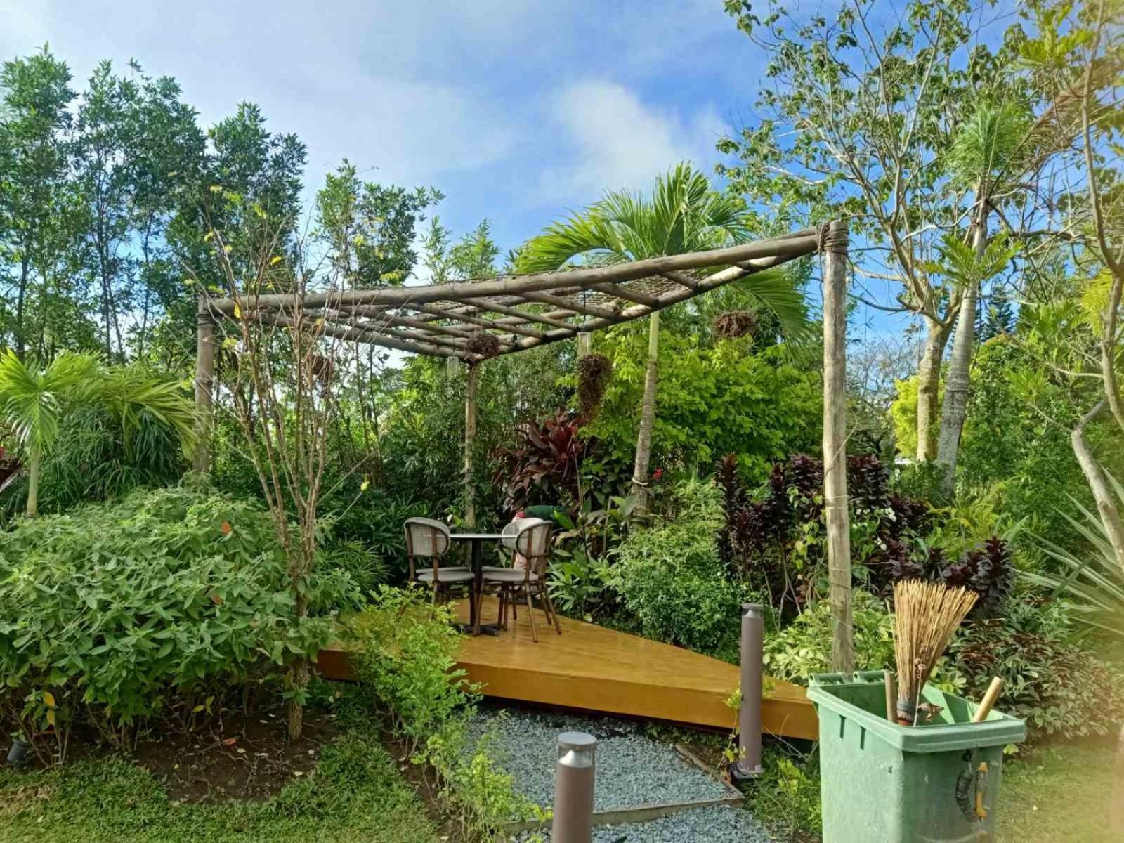 Hortz Hotels And Resorts Tagaytay City Extérieur photo