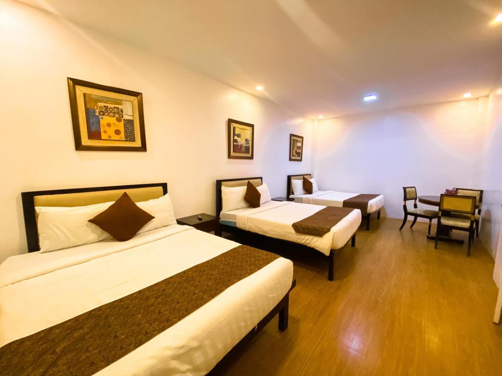 Hortz Hotels And Resorts Tagaytay City Extérieur photo