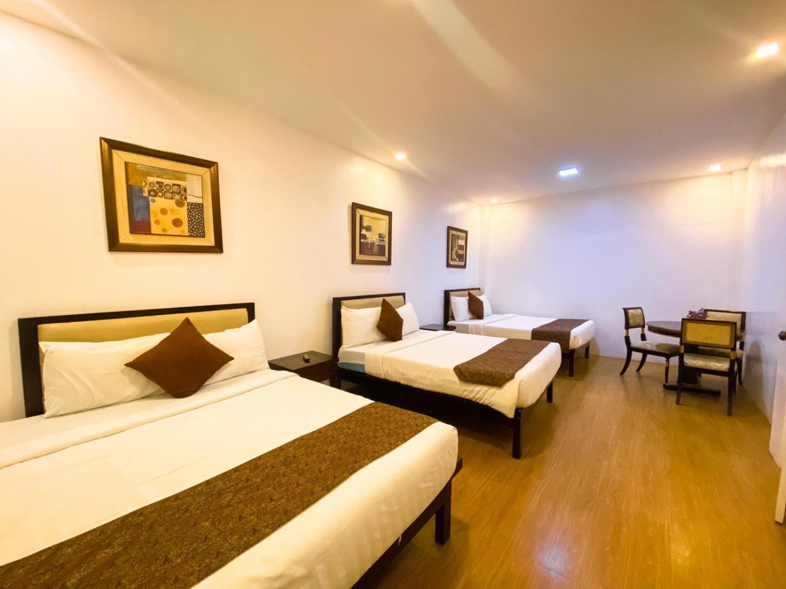 Hortz Hotels And Resorts Tagaytay City Extérieur photo
